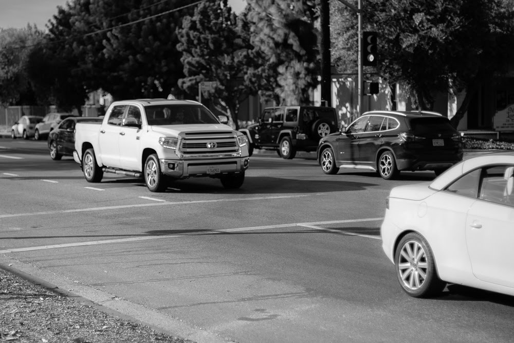 Lexington, KY - Car Crash with Injuries on Winburn Dr near Gerald Dr